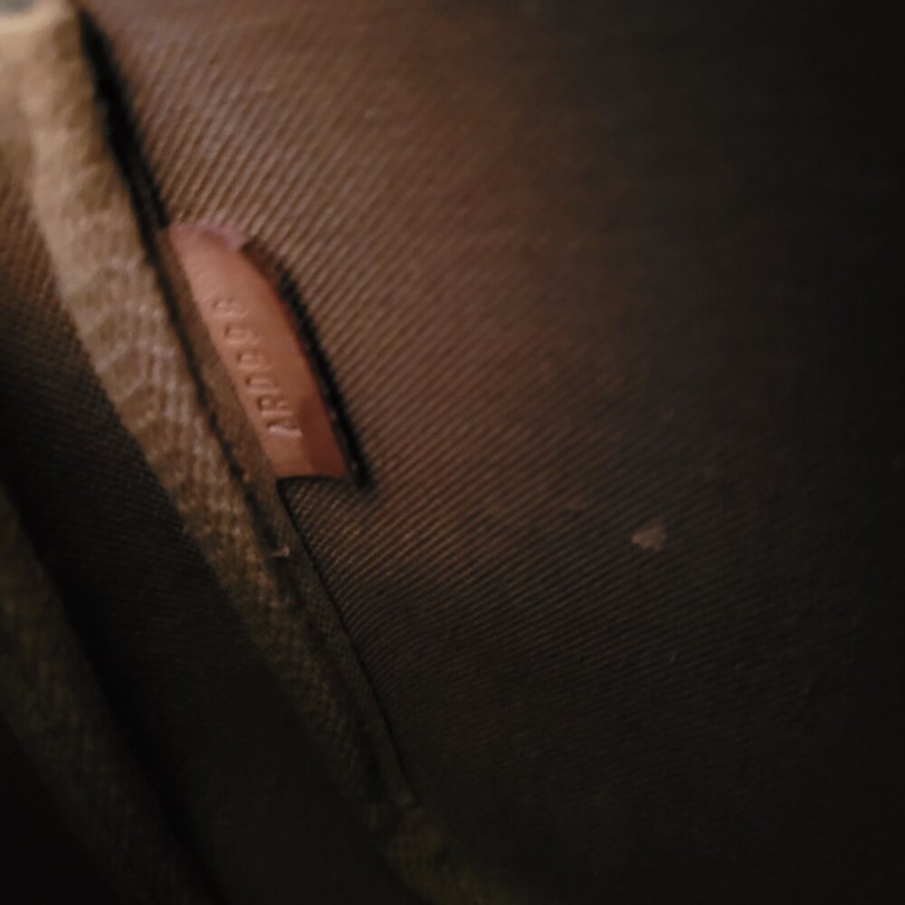 Authentic Louis Vuitton bag - Picture 14 of 14